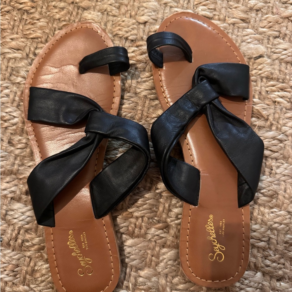 Seychelles Black Leather Women's Sandals
